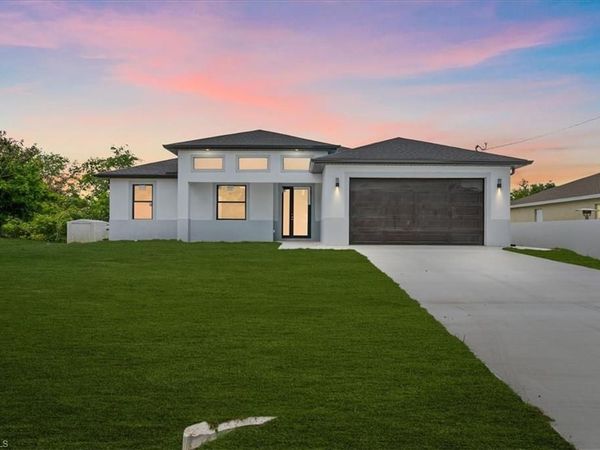 2803 48th ST SW, LEHIGH ACRES, FL 33976