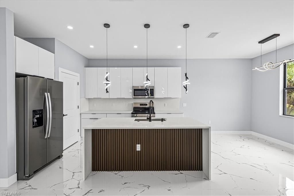 2803 48th St Sw, Lehigh Acres, FL 33976 Photo