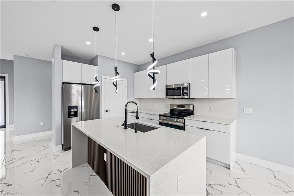 2803 48th St Sw, Lehigh Acres, FL 33976 Photo