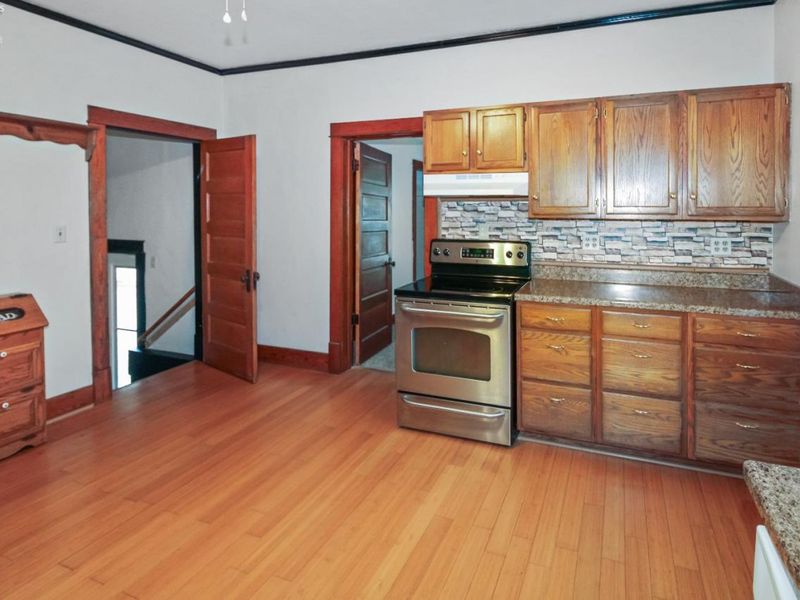 1515 E 3rd Street, Port Clinton, OH 43452 Photo 11