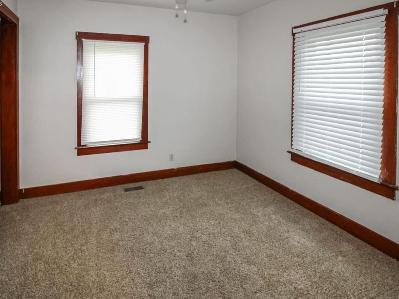 1515 E 3rd Street, Port Clinton, OH 43452 Photo 12