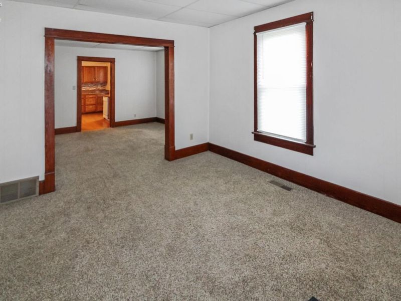 1515 E 3rd Street, Port Clinton, OH 43452 Photo 9