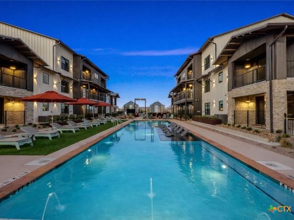 634 Central Parkway , Unit 1211, New Braunfels, TX 78130