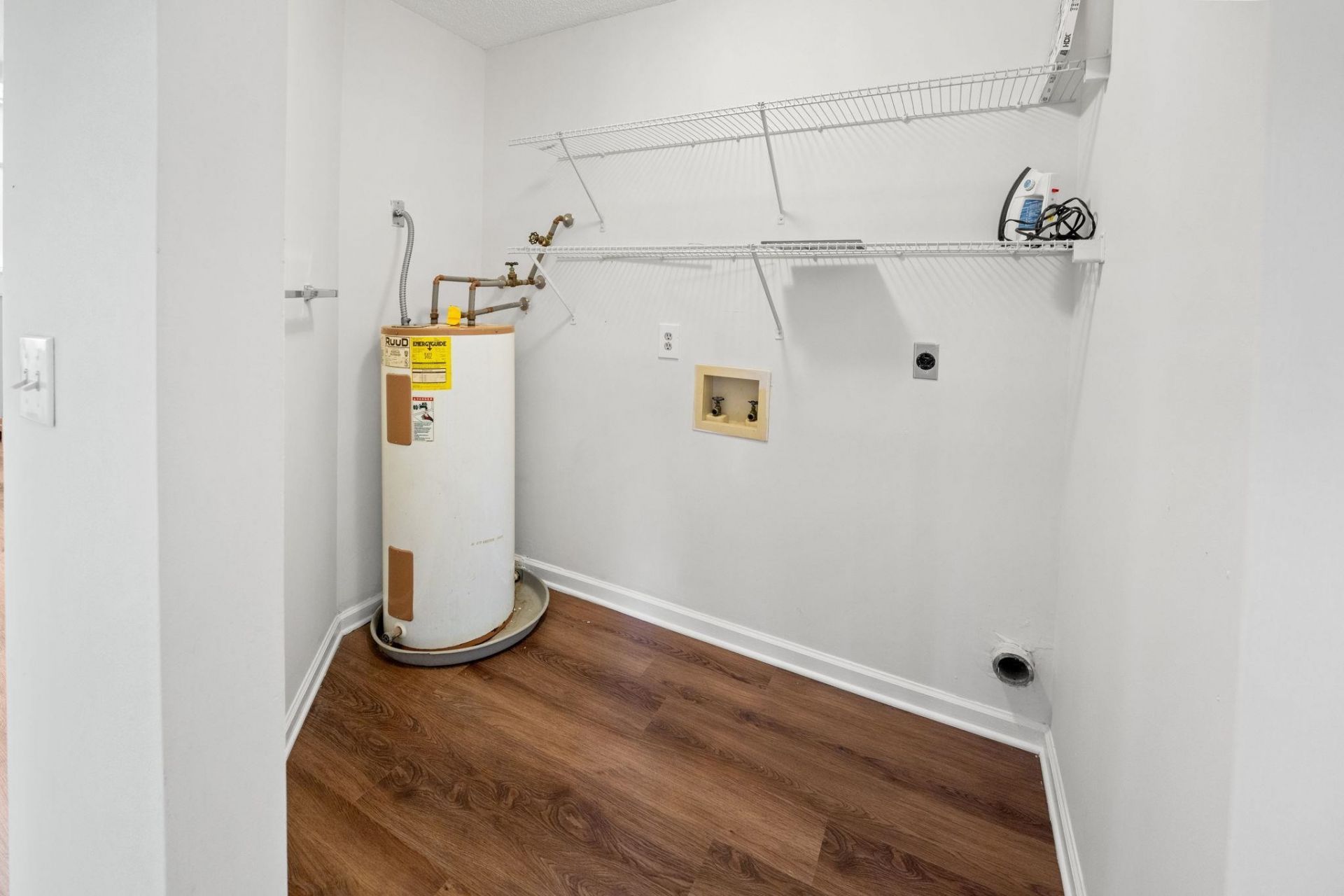 8861 Duckview Dr.  Photo 13