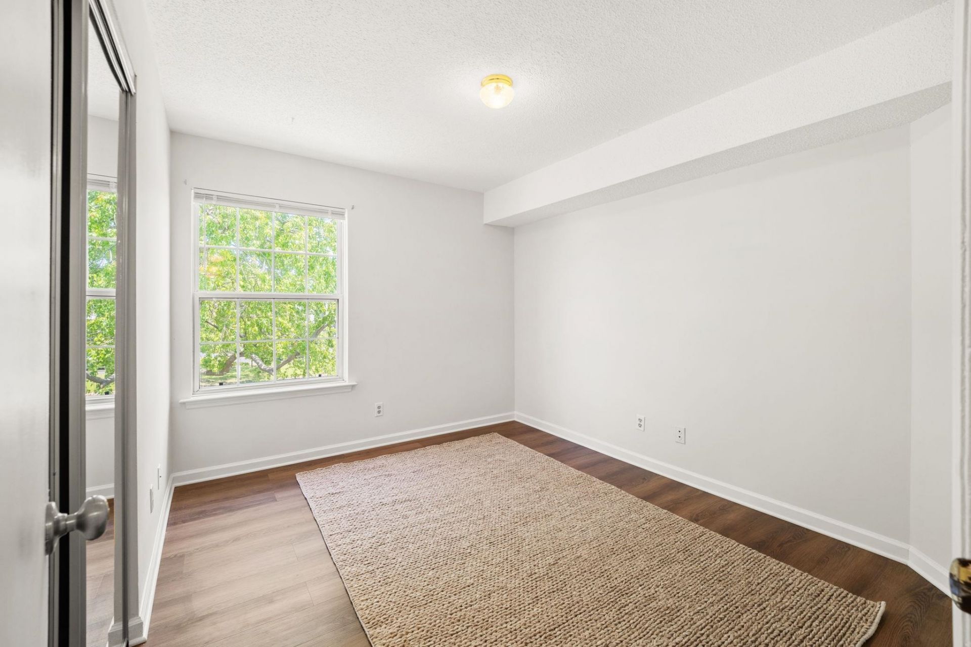 8861 Duckview Dr. Photo 14