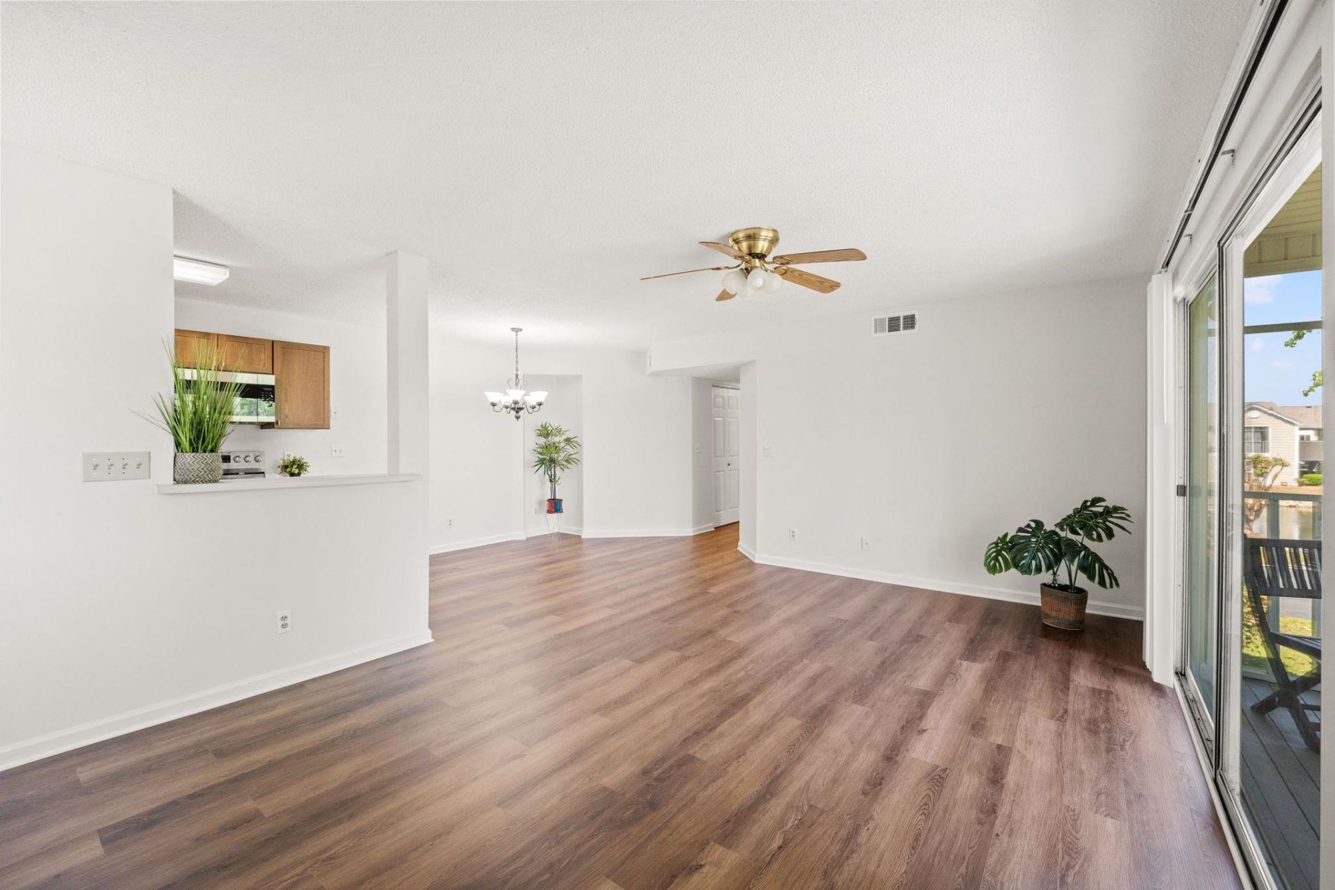 8861 Duckview Dr. Photo 6