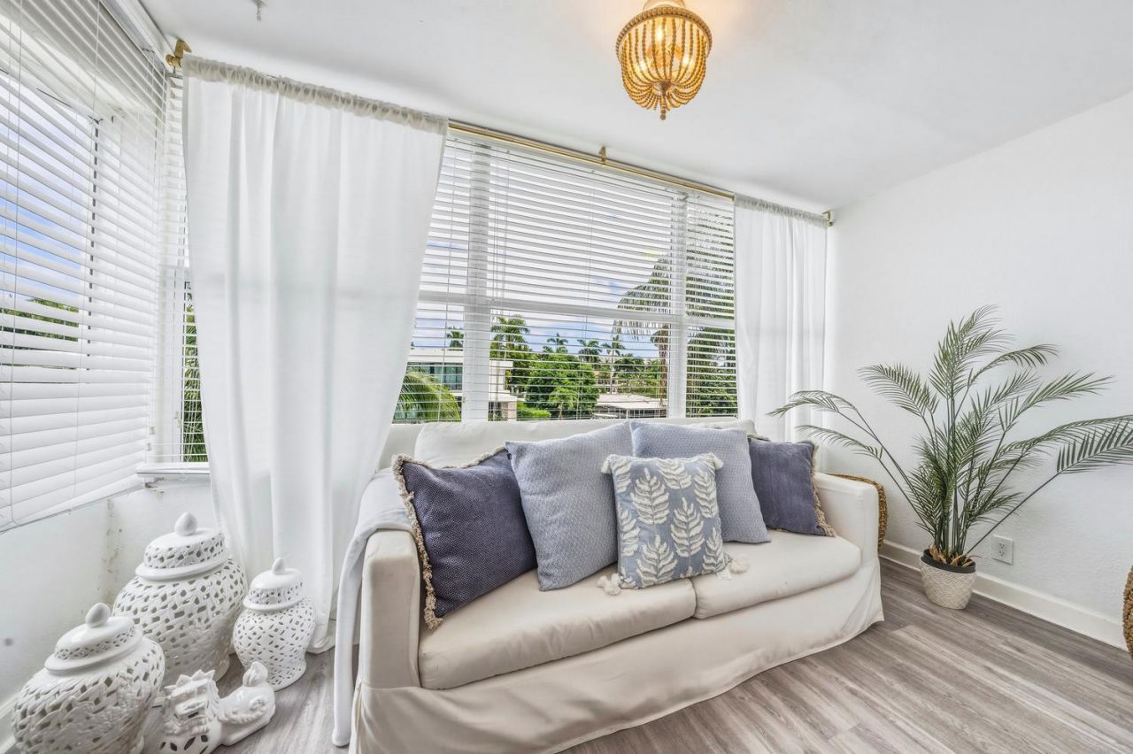 40 Isle Of Venice Drive, Unit 9, Fort Lauderdale, FL 33301 Photo