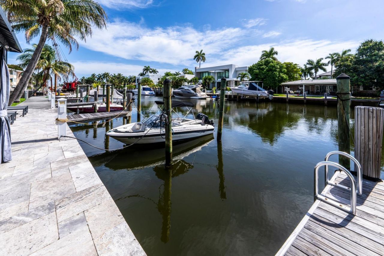 40 Isle Of Venice Drive, Unit 9, Fort Lauderdale, FL 33301 Photo