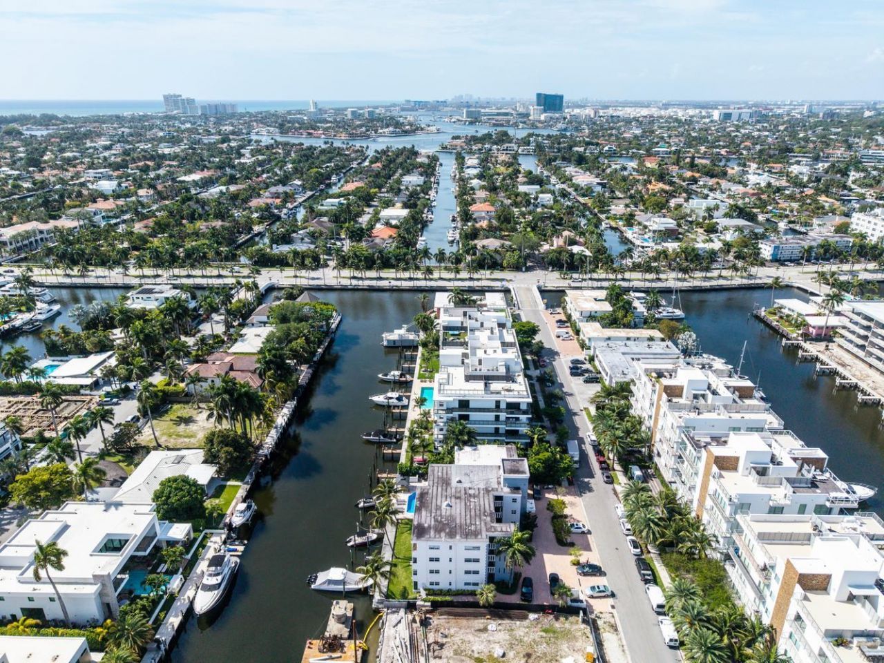 40 Isle Of Venice Drive, Unit 9, Fort Lauderdale, FL 33301 Photo