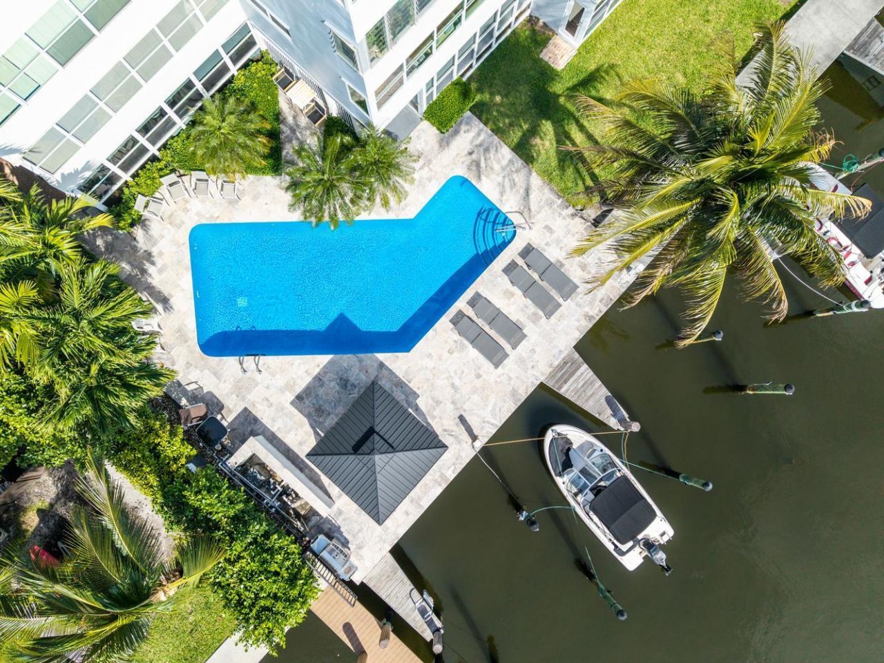 40 Isle Of Venice Drive, Unit 9, Fort Lauderdale, FL 33301 Photo