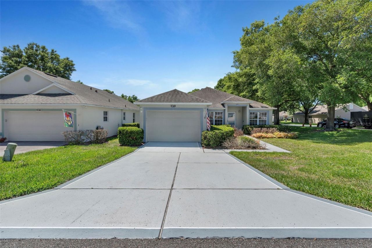 3871 Eversholt Street , Clermont, FL 34711 Photo