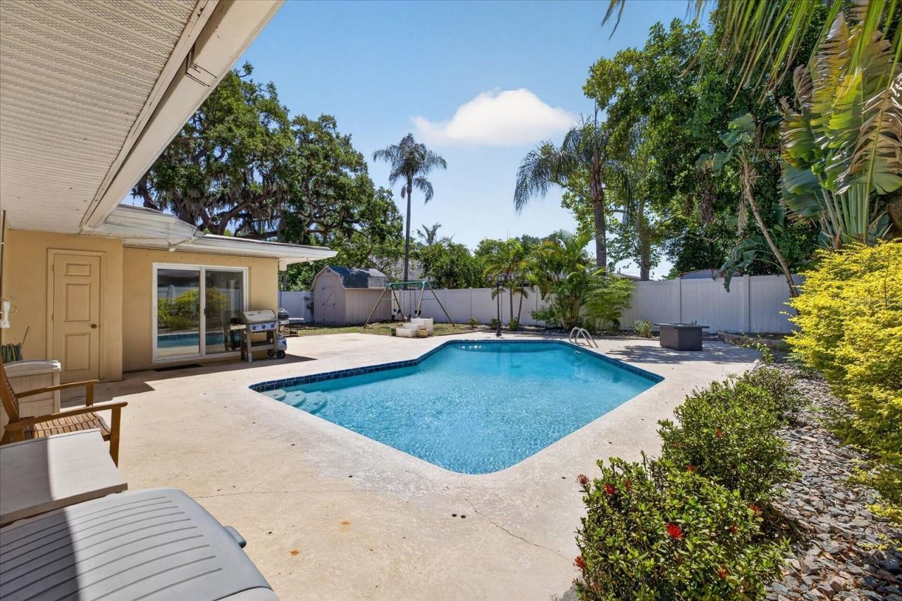 3067 Kapok Kove Drive, Clearwater, FL 33759 Photo