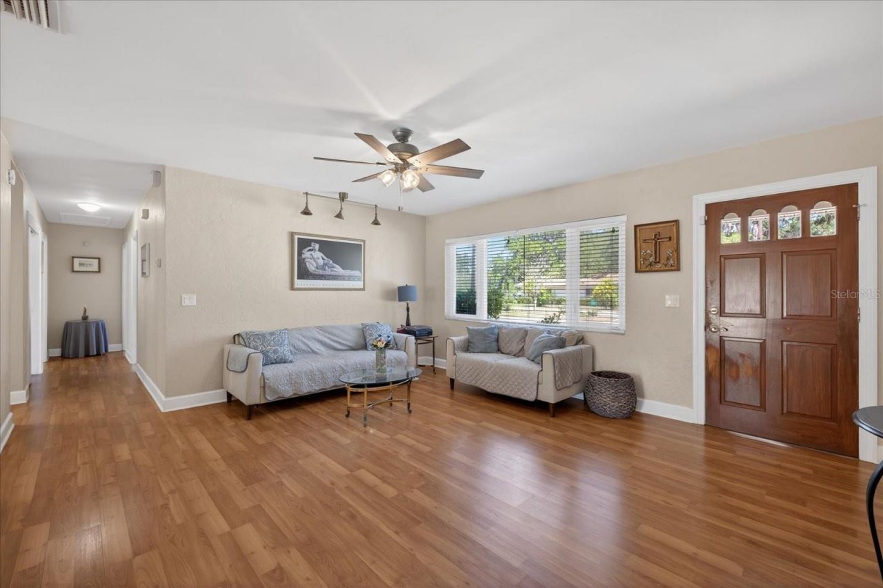 3067 Kapok Kove Drive, Clearwater, FL 33759 Photo