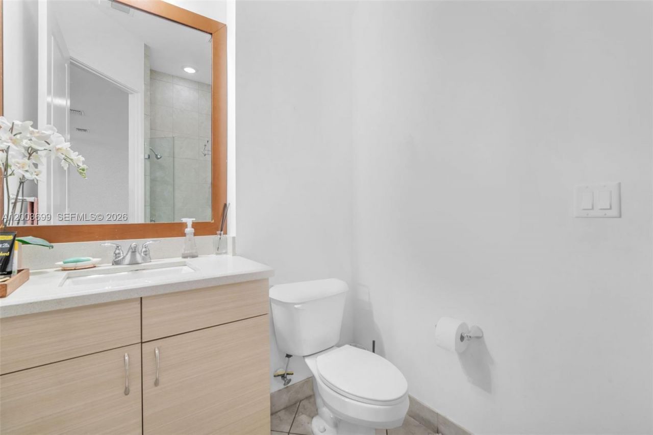 3575 W 97th St, Hialeah, FL 33018 Photo