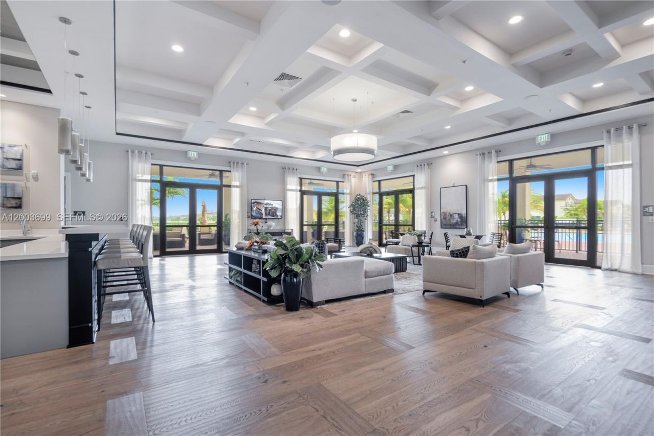 3575 W 97th St, Hialeah, FL 33018 Photo