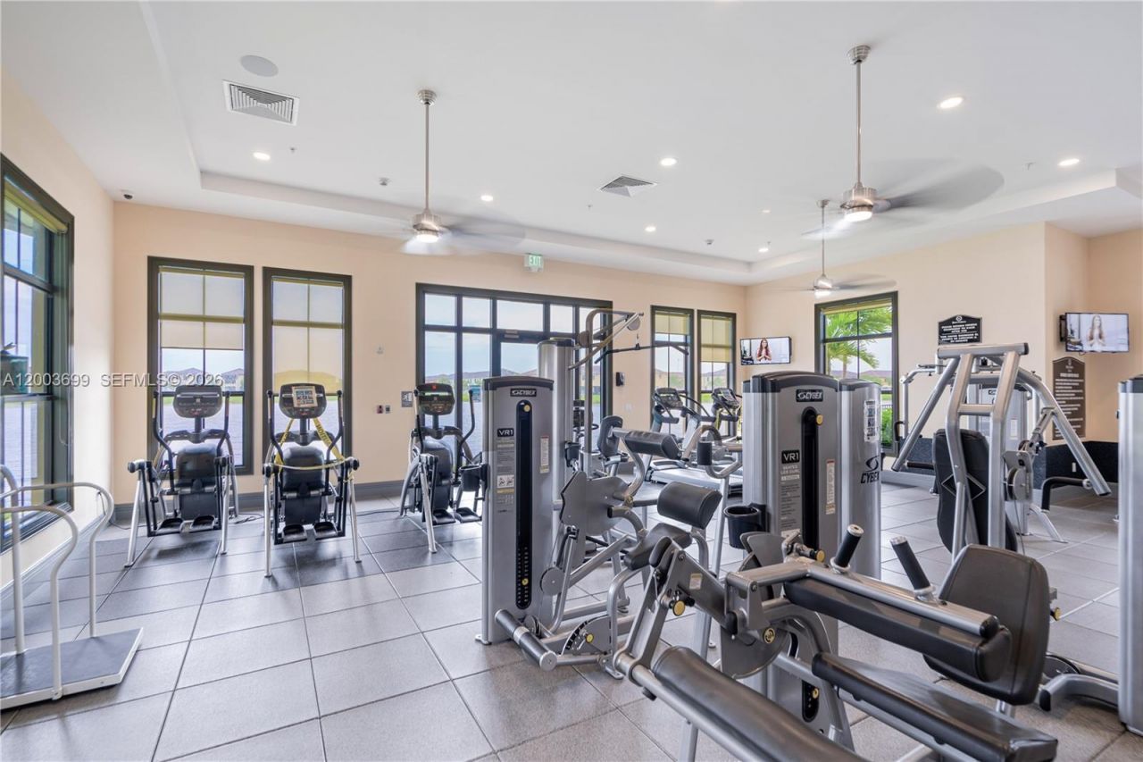 3575 W 97th St, Hialeah, FL 33018 Photo