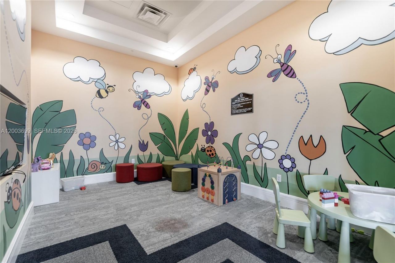 3575 W 97th St, Hialeah, FL 33018 Photo