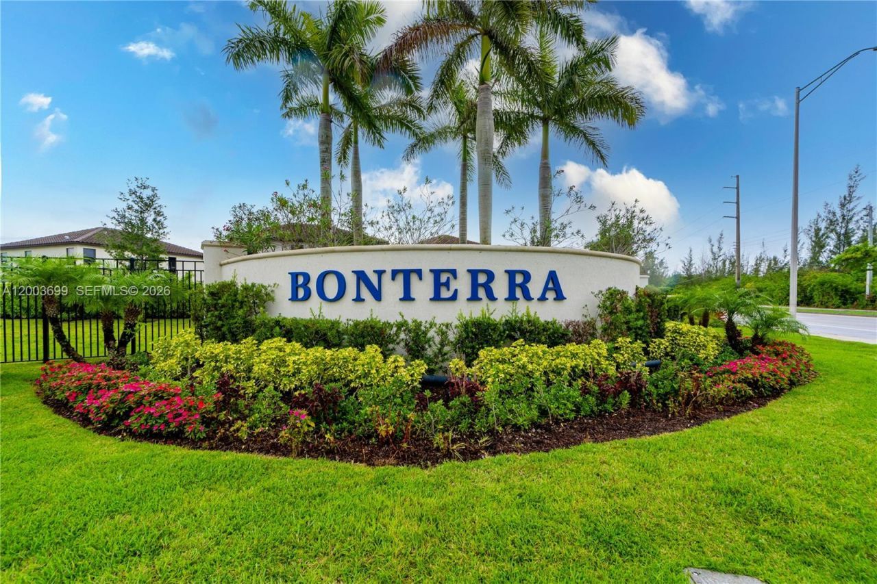 3575 W 97th St, Hialeah, FL 33018 Photo