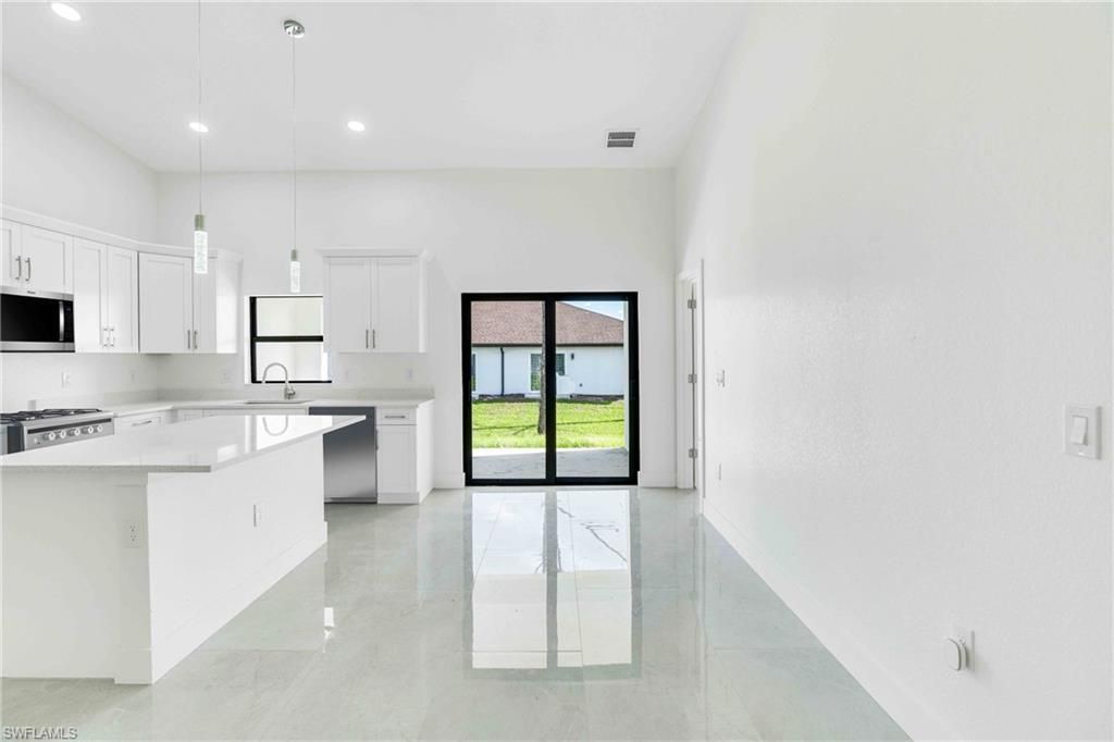 4410-4412 25th St Sw, Lehigh Acres, FL 33973 Photo