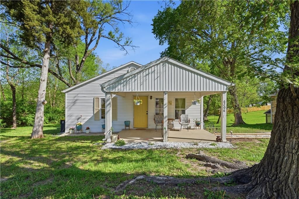 6206 NE 54th Street, Kansas City, MO 64119 Main Photo