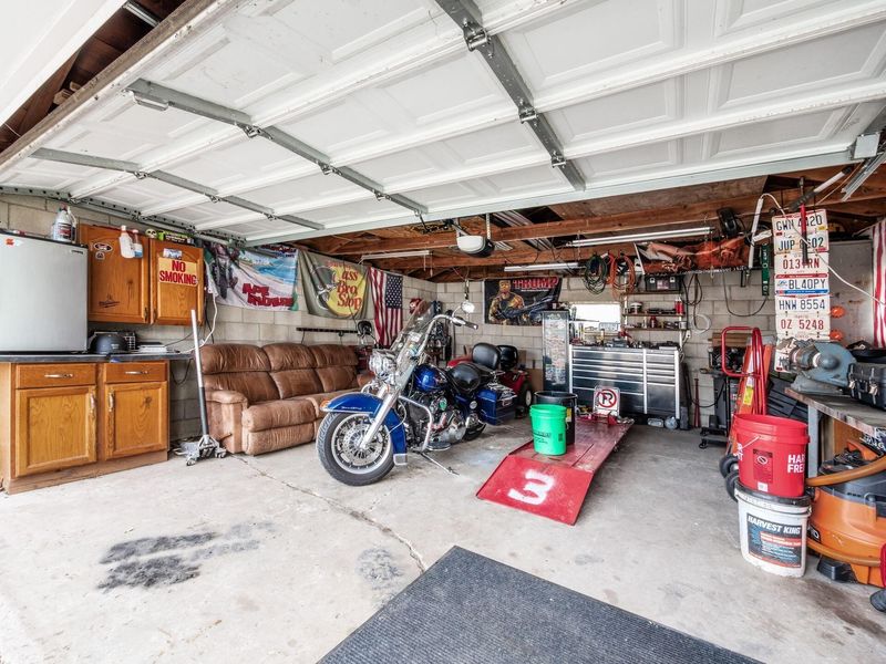 4775 Annhurst Road, Columbus, OH 43228 Photo 36