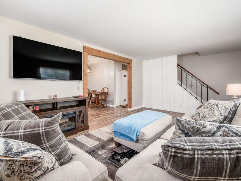 4775 Annhurst Road, Columbus, OH 43228 Photo 8