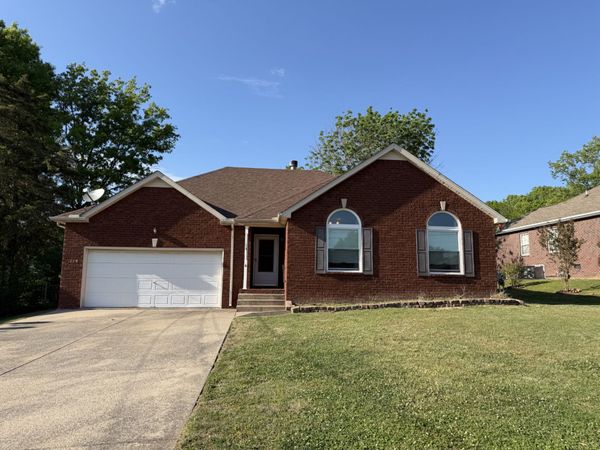 119 Buttonwood Dr , Smyrna, TN 37167