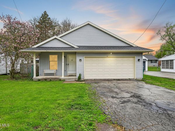 832 Anderson Street, Northwood, OH 43619