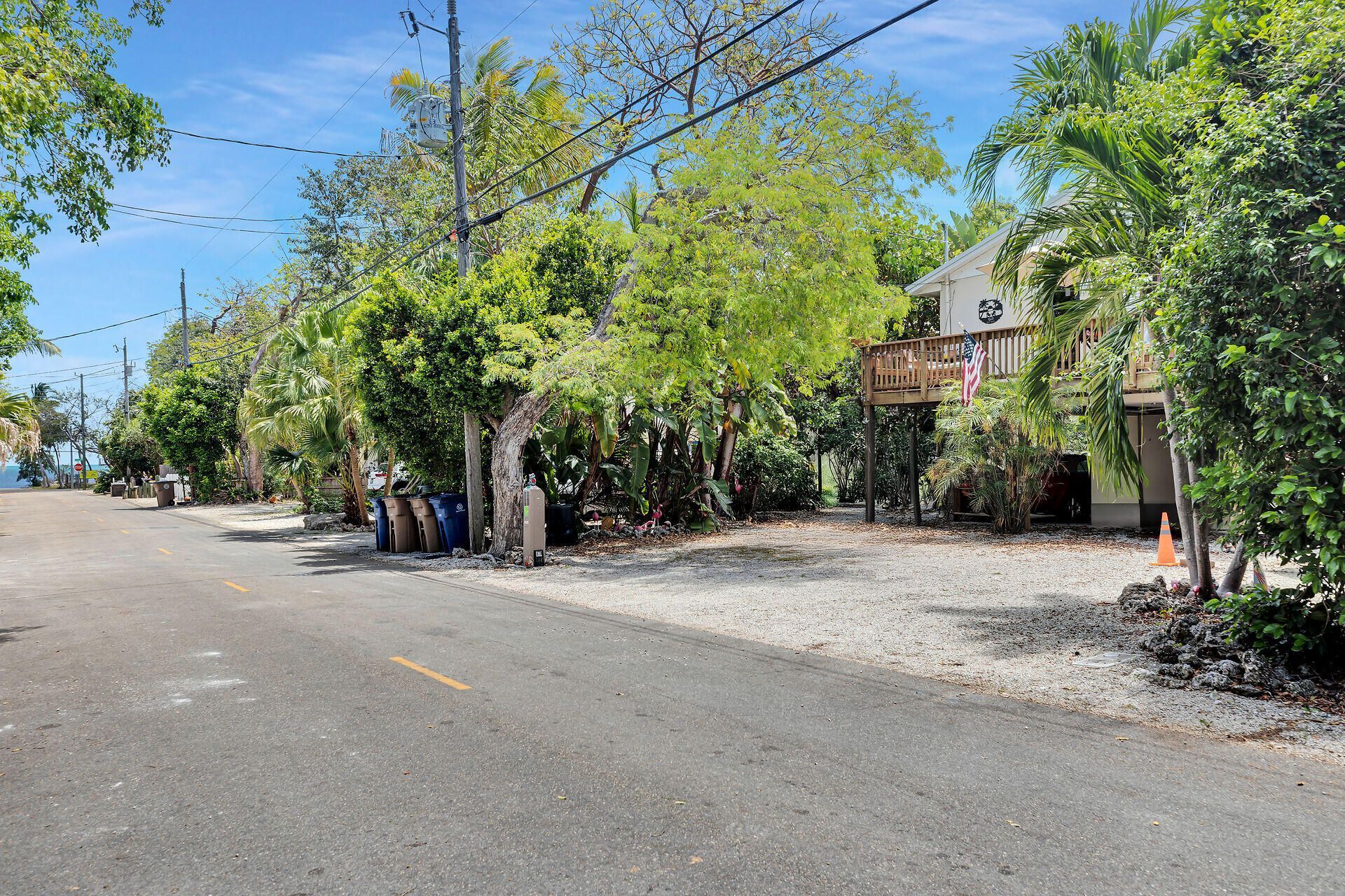 122 Ocean View Drive, Tavernier, FL 33070 Photo