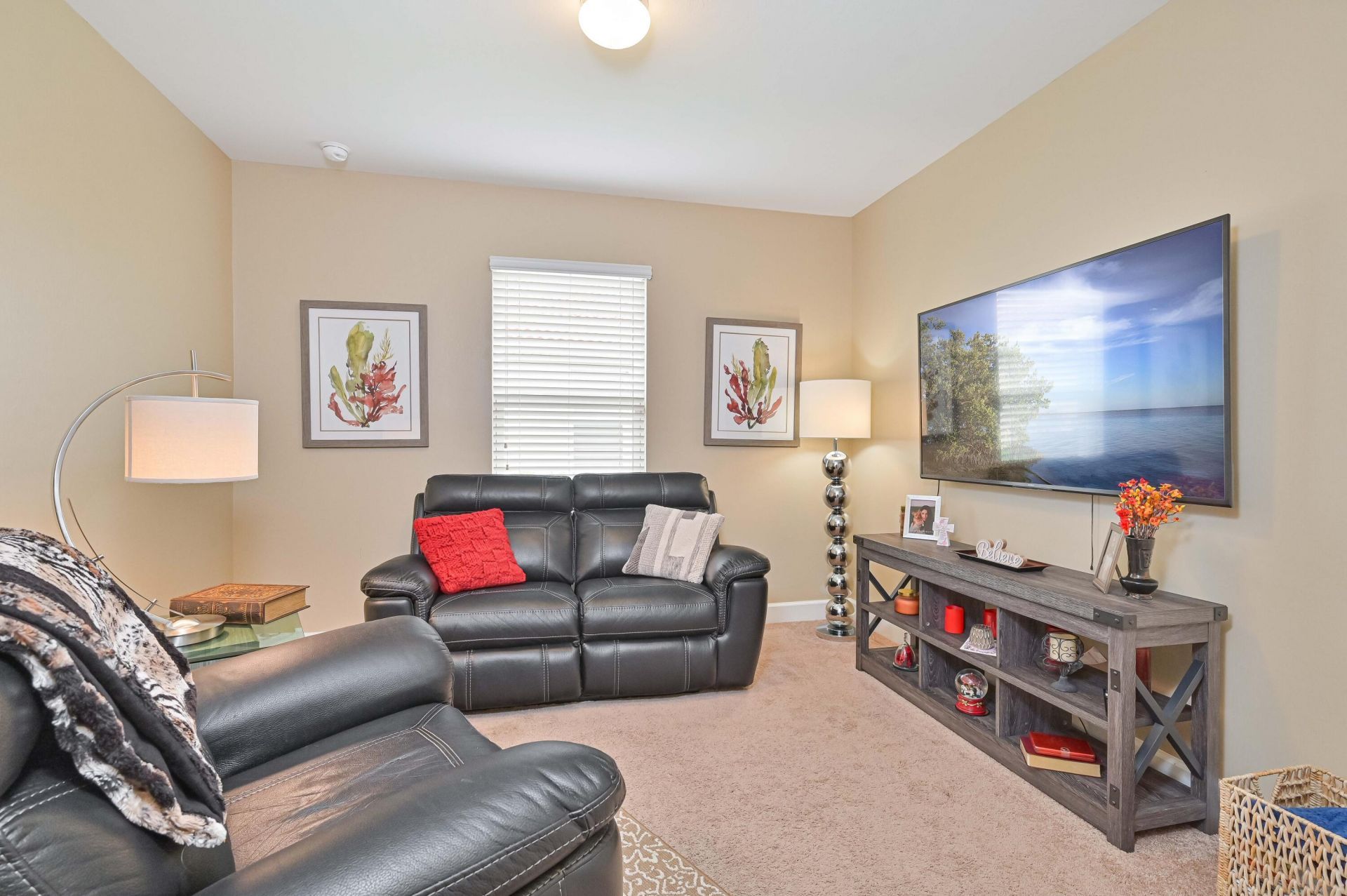 2877 Apple Blossom Drive, Alva, FL 33920 Photo