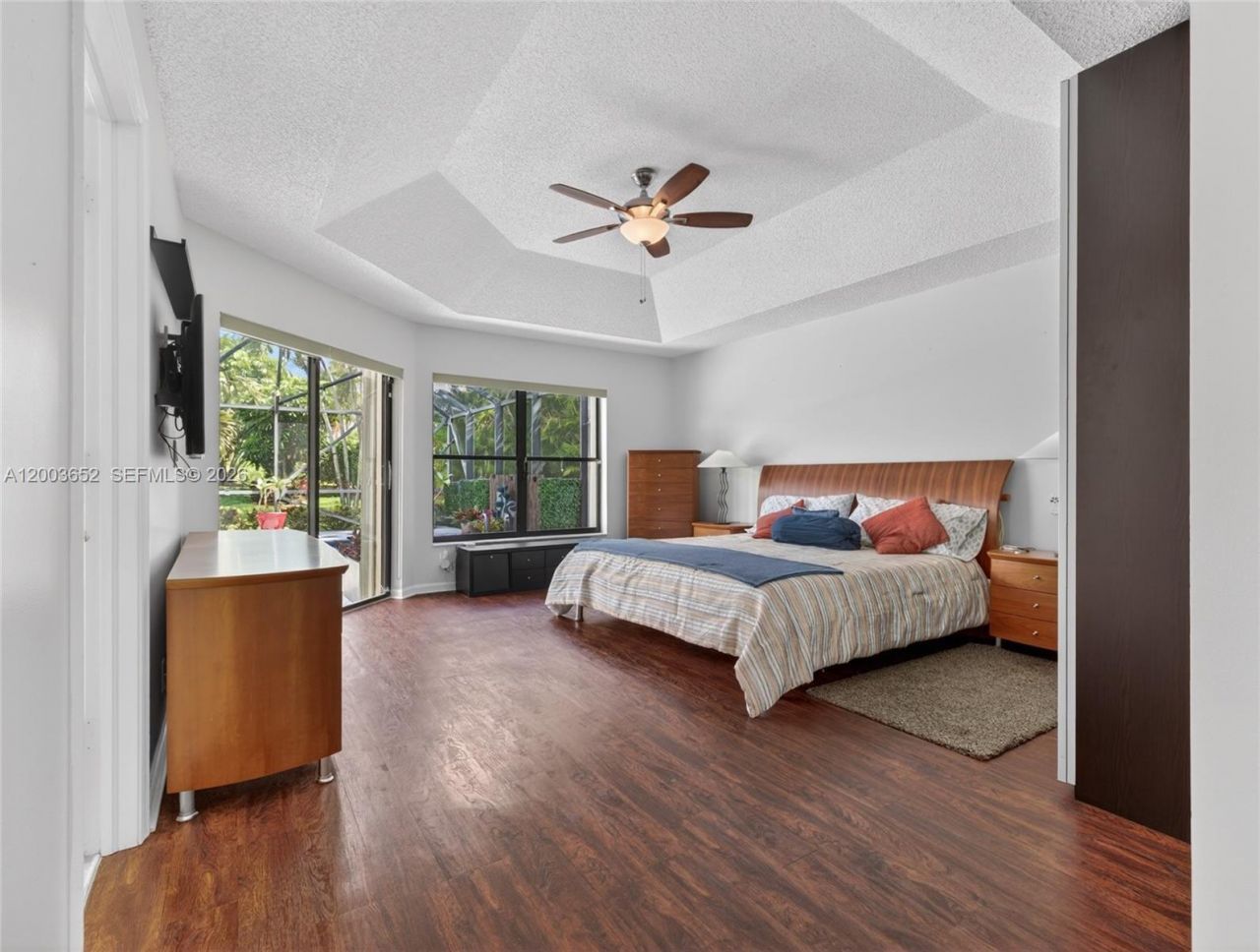 1025 Creekford Dr , Weston, FL 33326 Photo