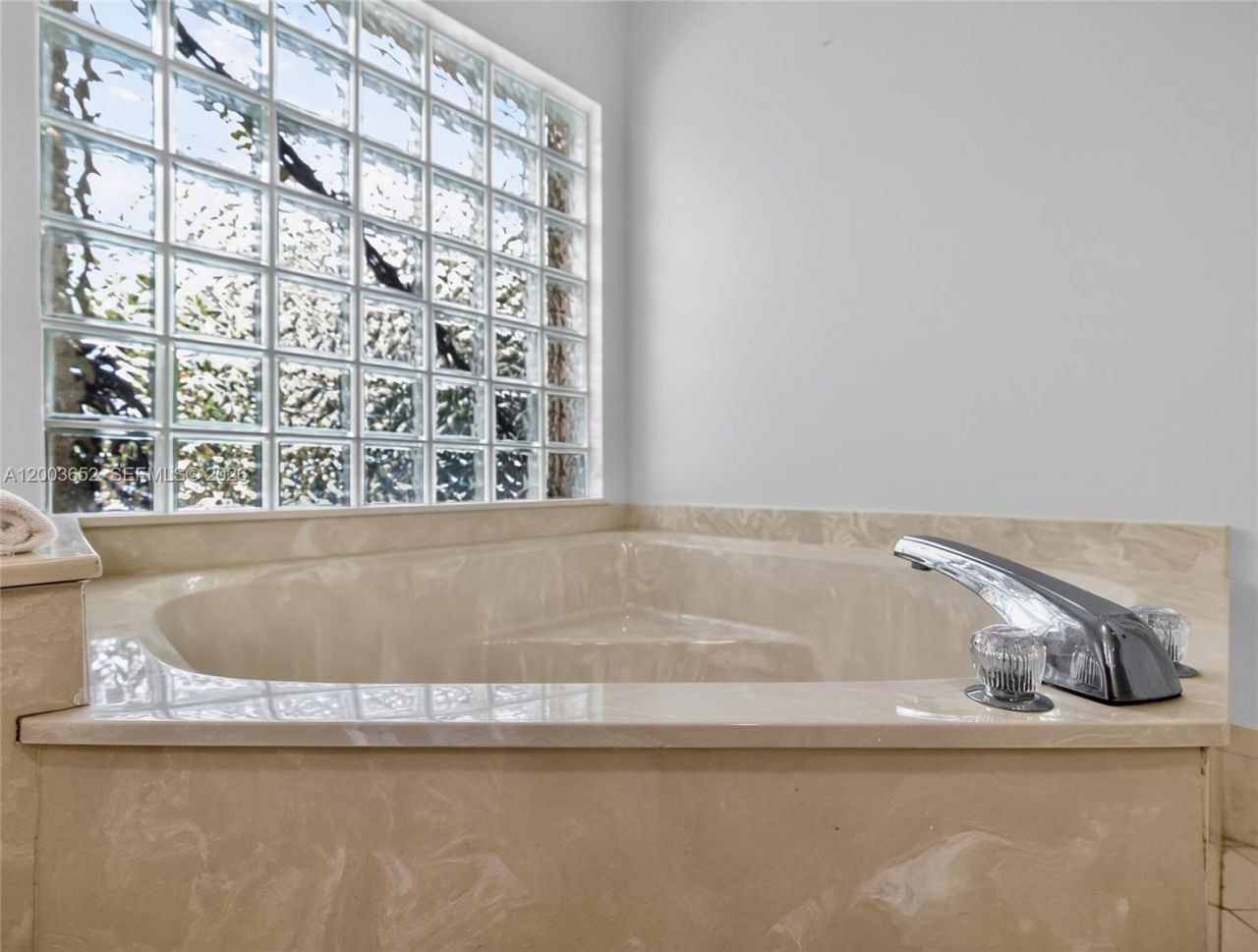 1025 Creekford Dr , Weston, FL 33326 Photo