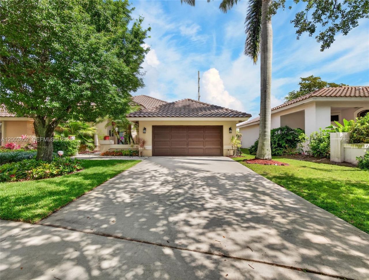 1025 Creekford Dr , Weston, FL 33326 Photo