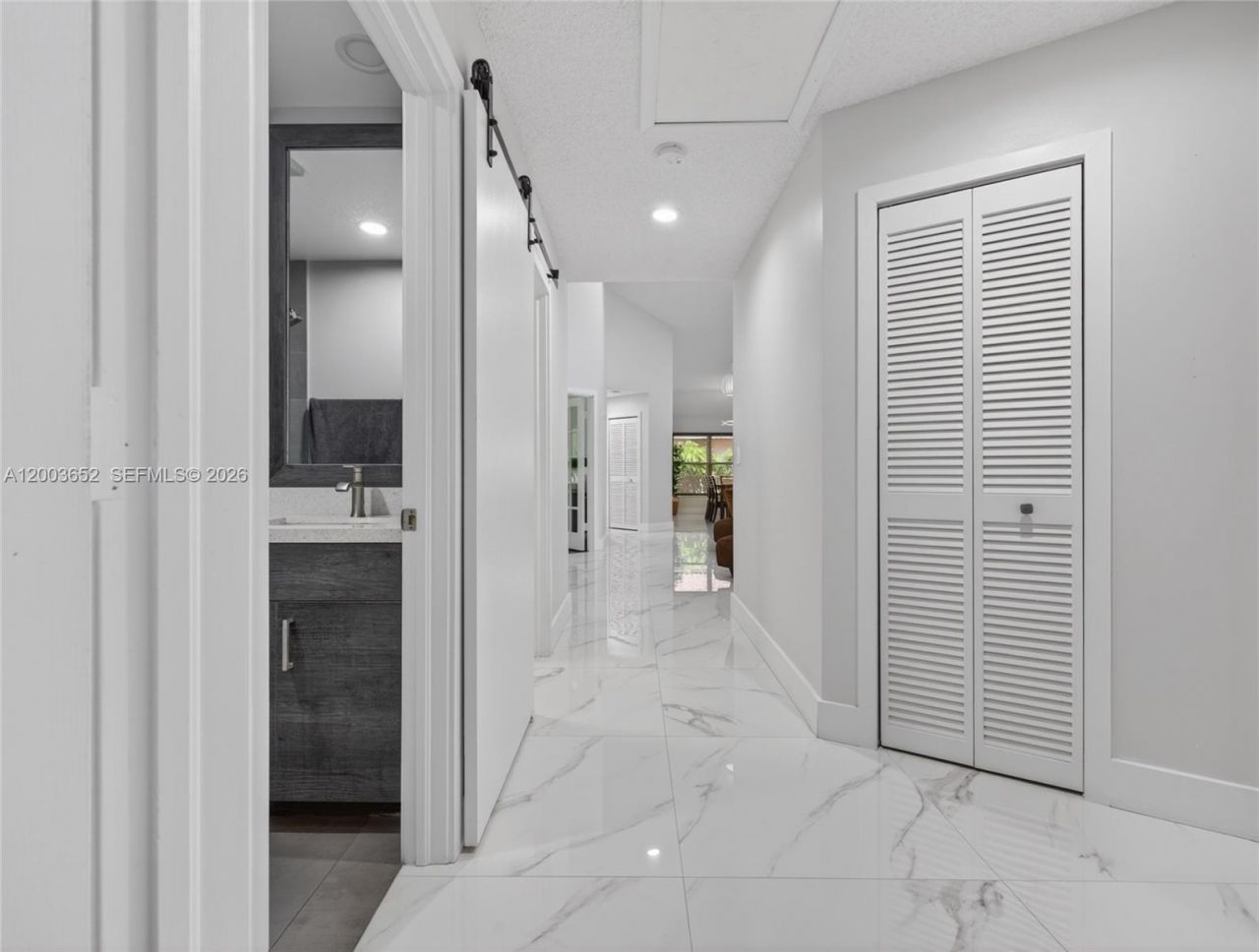 1025 Creekford Dr , Weston, FL 33326 Photo