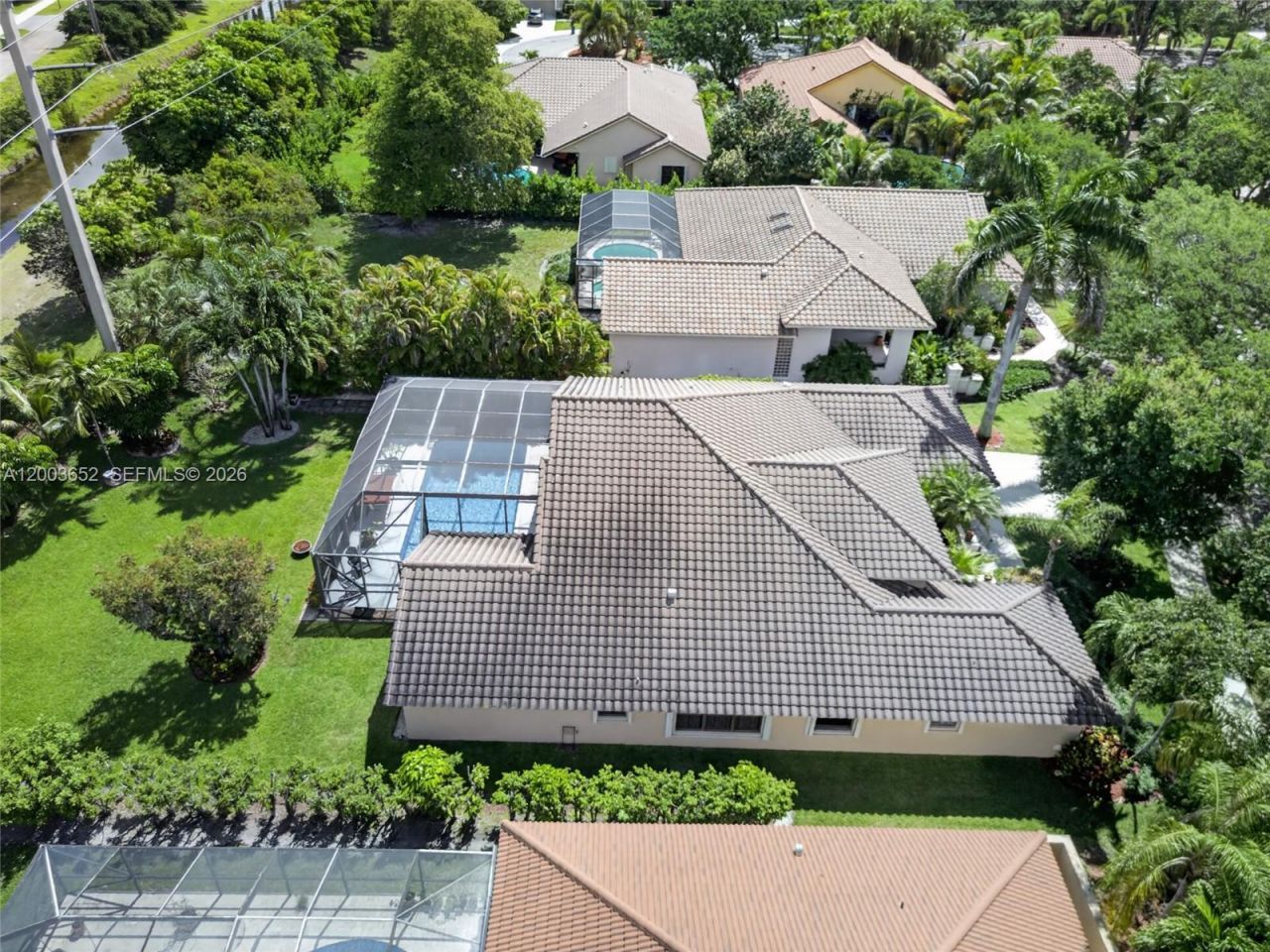 1025 Creekford Dr , Weston, FL 33326 Photo