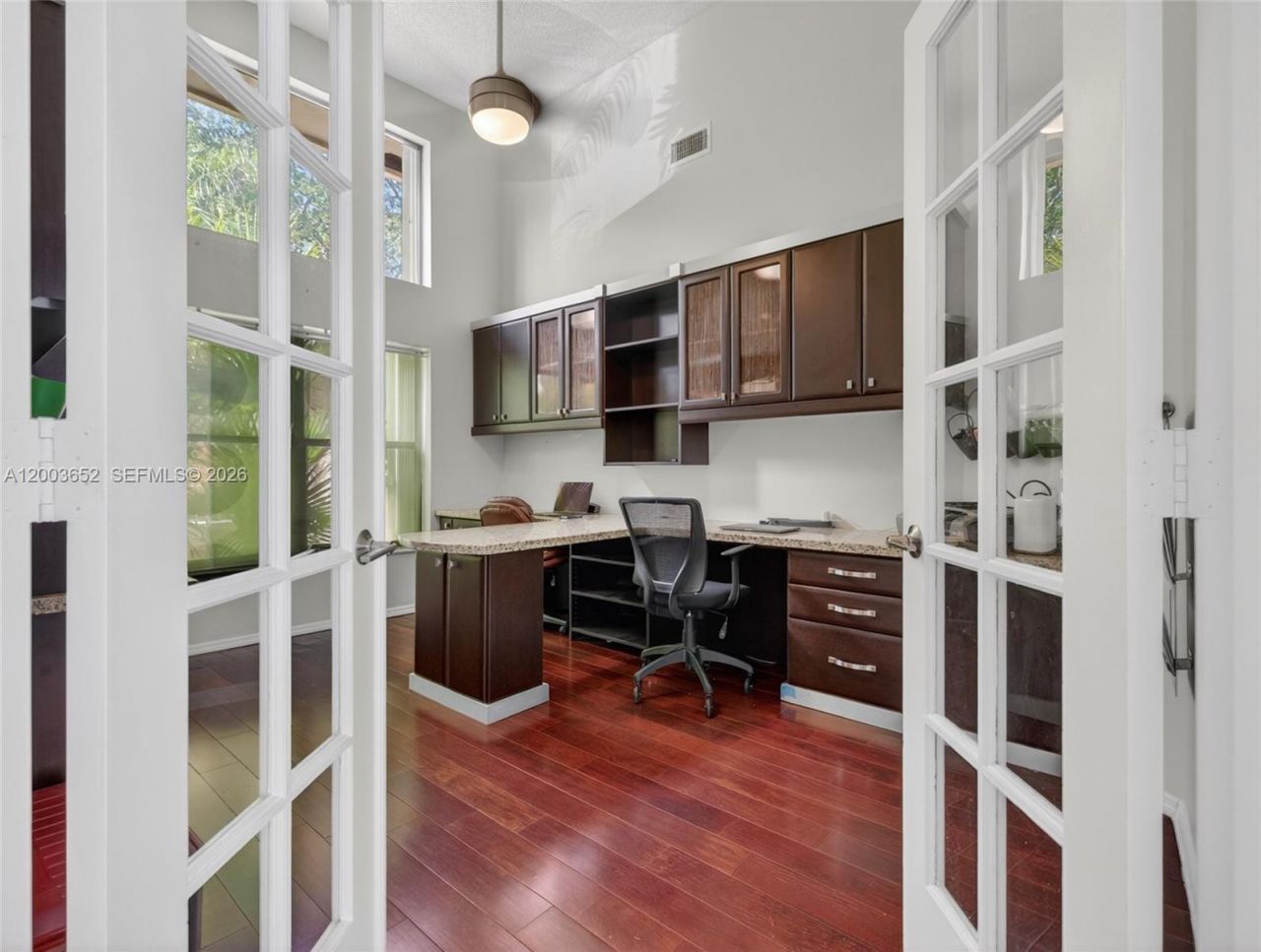 1025 Creekford Dr , Weston, FL 33326 Photo