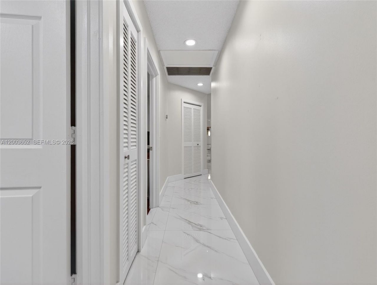 1025 Creekford Dr , Weston, FL 33326 Photo