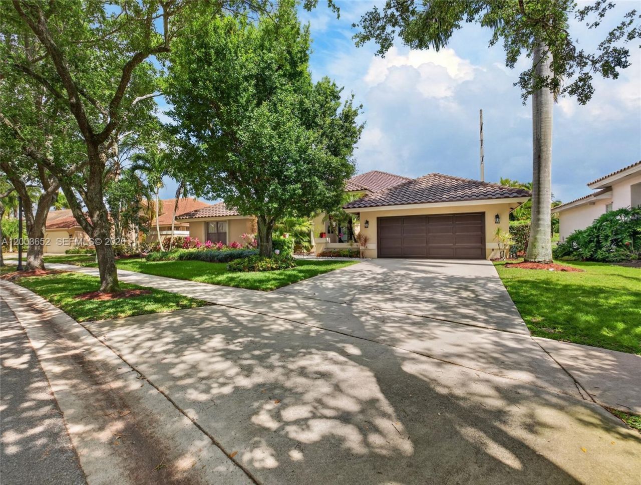 1025 Creekford Dr , Weston, FL 33326 Photo