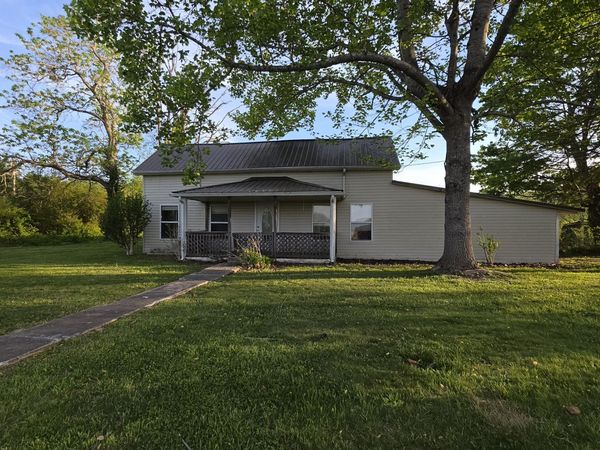 671 Williams Creek Rd, Oneida, TN 37841