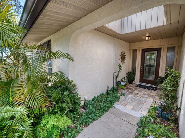 76 SANDSTONE CIRCLE , VENICE, FL 34293