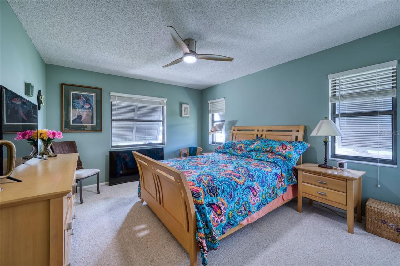 76 Sandstone Circle , Venice, FL 34293 Photo