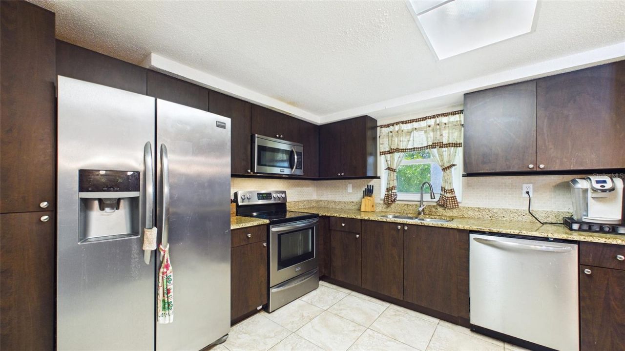 8840 Carmen Lane, Port Richey, FL 34668 Photo
