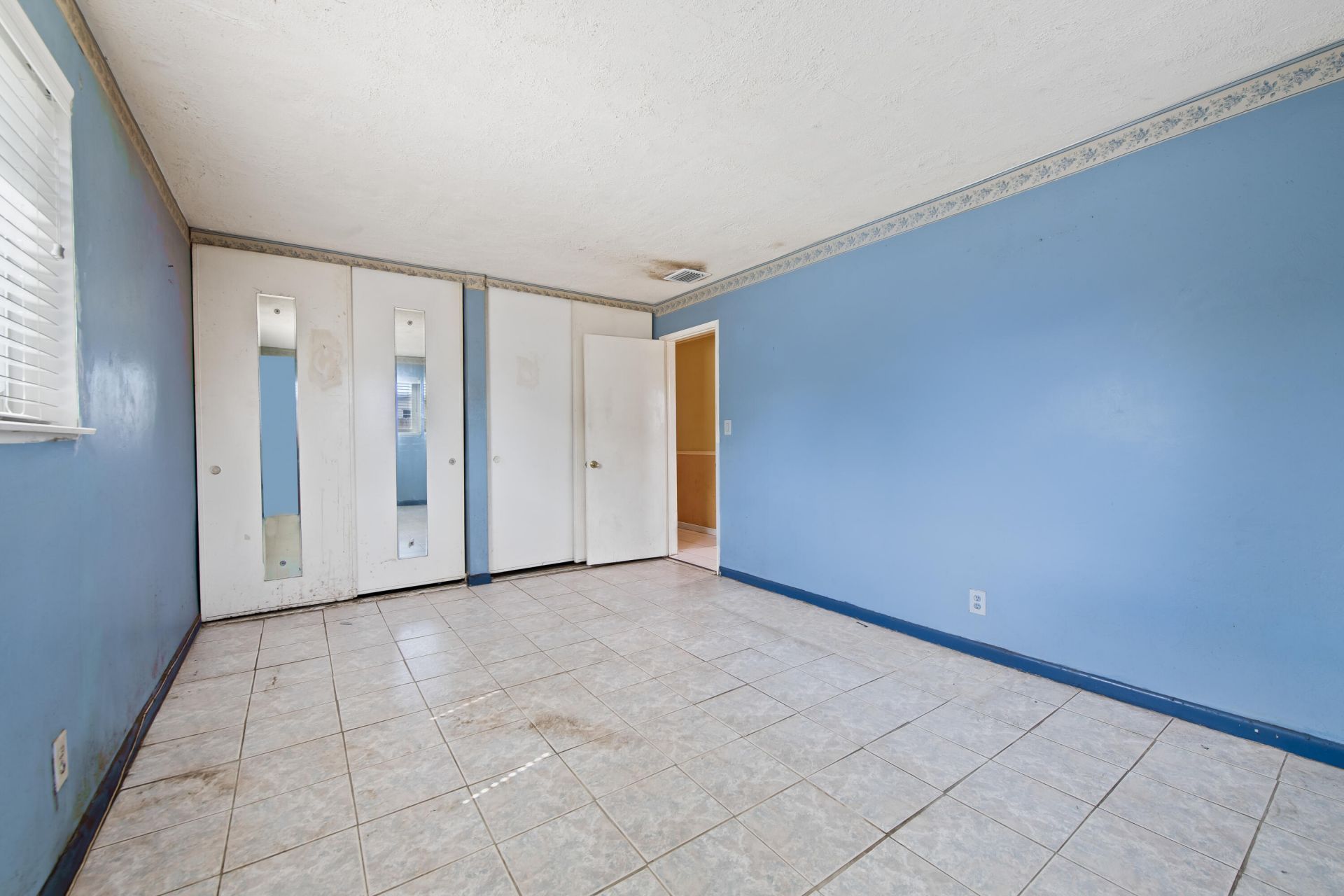 160 NE 60th Street, Oakland Park, FL 33334 Photo