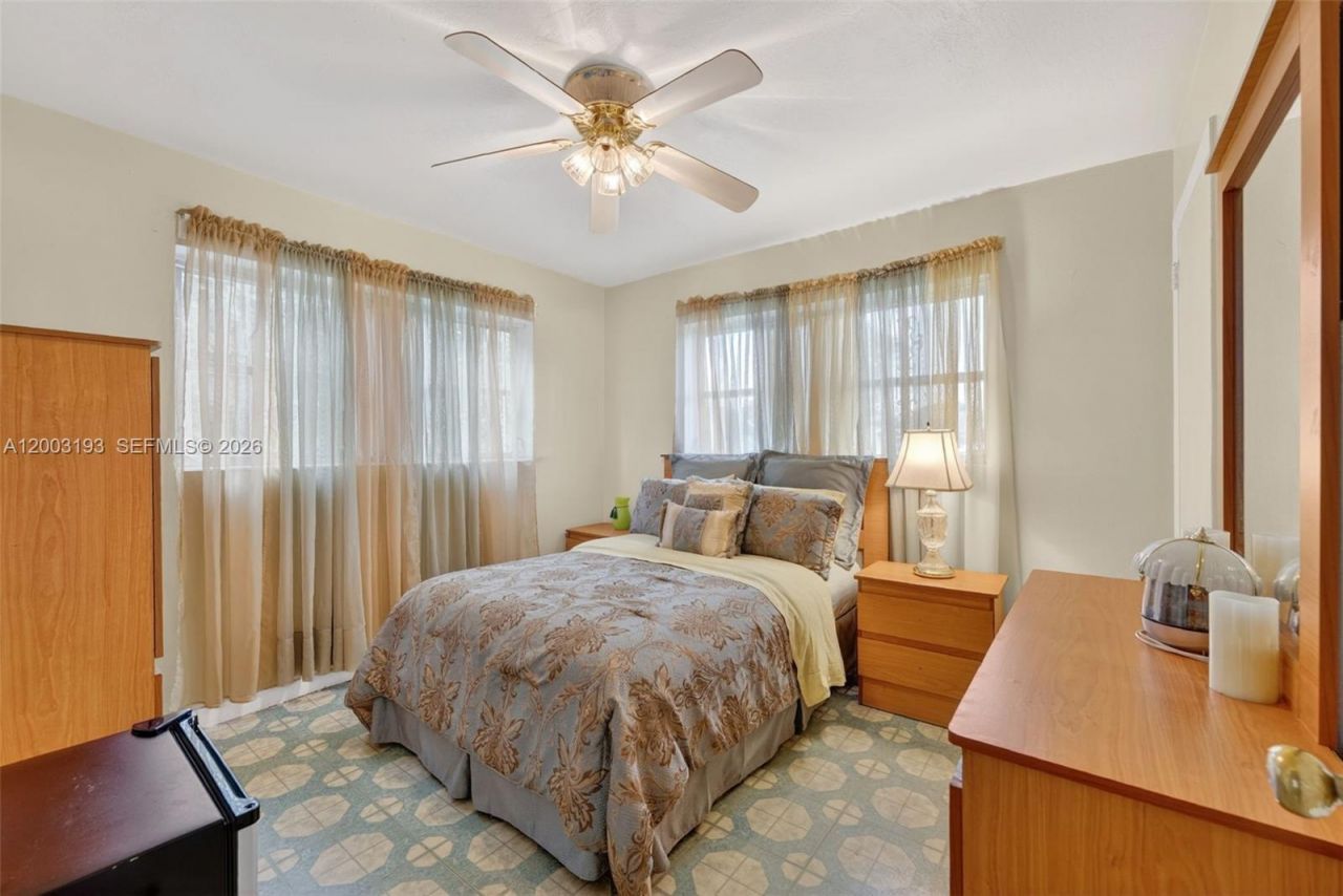 20621 NW 24th Ct , Miami Gardens, FL 33056 Photo