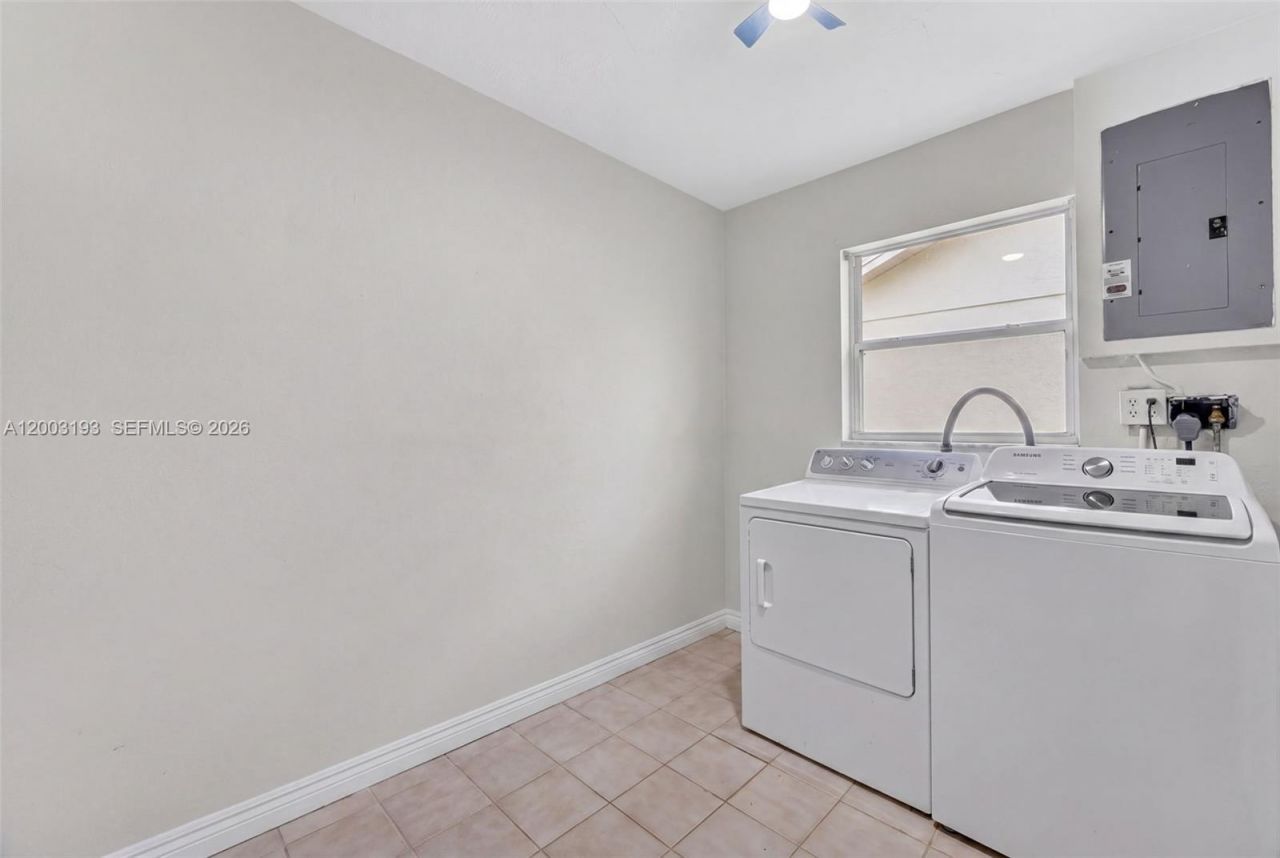 20621 NW 24th Ct , Miami Gardens, FL 33056 Photo