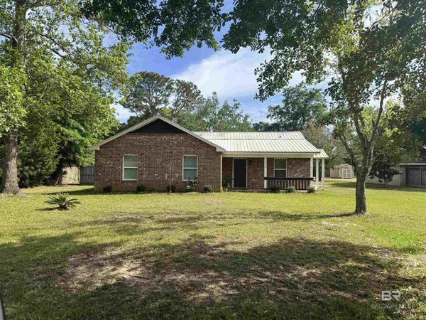 715 W Orchid Avenue, Foley, AL 36535