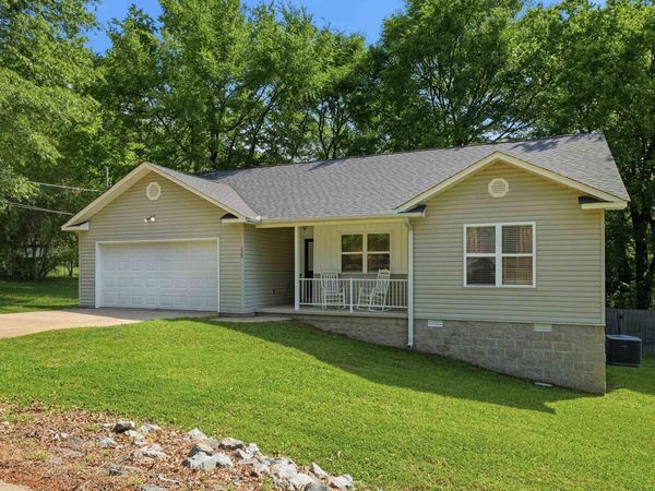 229 Adcock Rd, Hot Springs, AR 71913