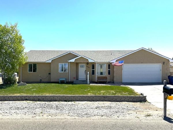 692 S Aguilar Dr, Pueblo West, CO 81007