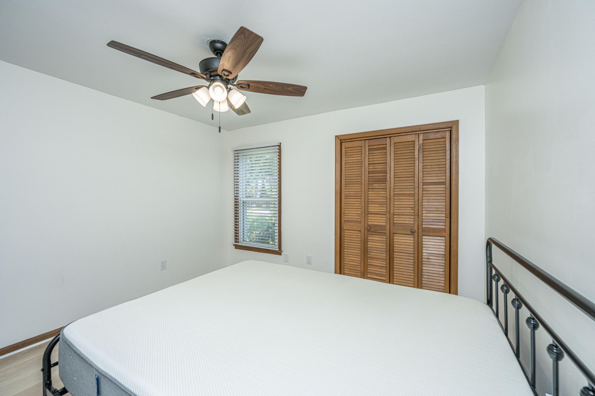 1725 Waterside Boulevard Photo 21