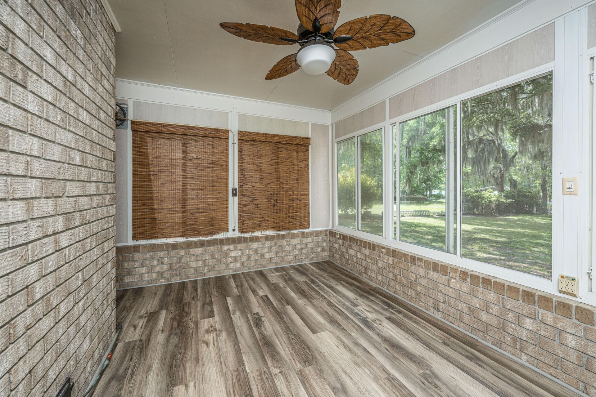 1725 Waterside Boulevard Photo 25